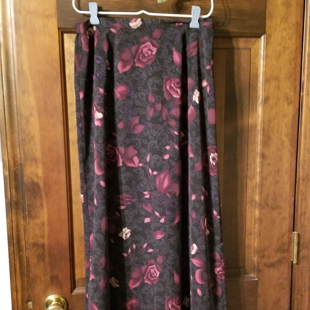 Perfect spring skirt!